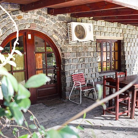 Cabanas Rio Quequen ネコチェア エクステリア 写真